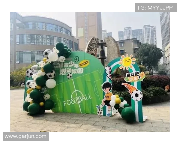 足球星福卡助力球迷开启热血绿茵梦想之旅 足球星福卡助力球迷开启热血绿茵梦想之旅