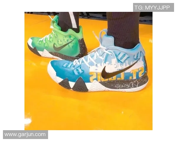 足球球星定制鞋的独特魅力与性能分析 让你也能体验专业级的舒适与风采 足球球星定制鞋的独特魅力与性能分析 让你也能体验专业级的舒适与风采