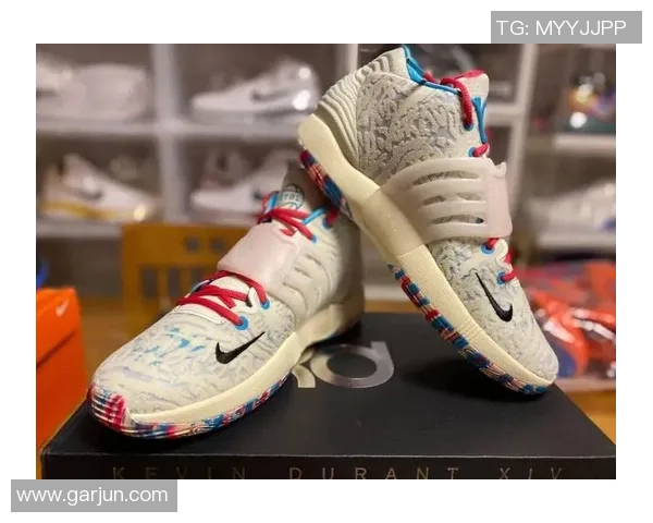 足球球星收藏品的魅力与投资价值解析探索体育收藏的独特世界